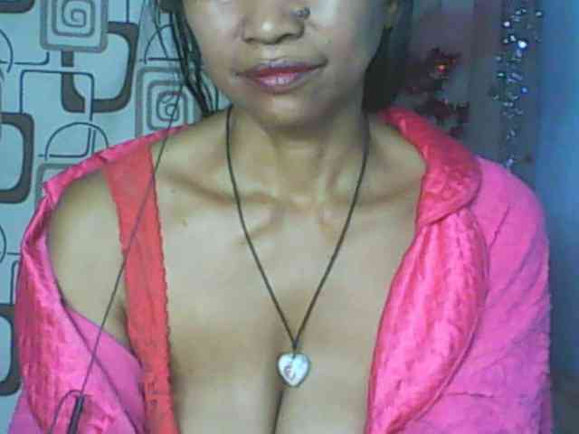 Cute0403 webcam
