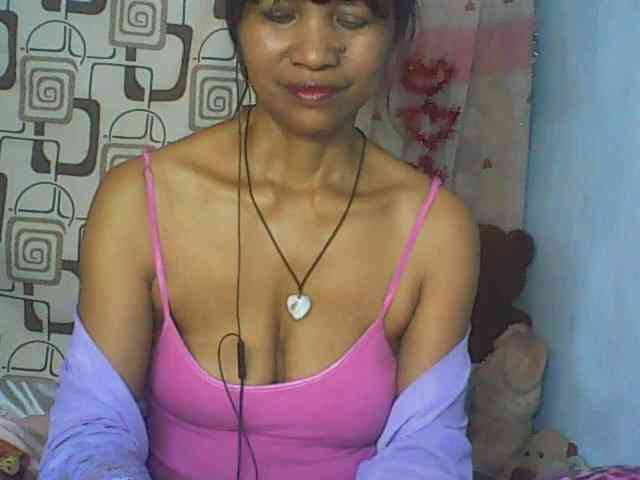 Cute0403 webcam