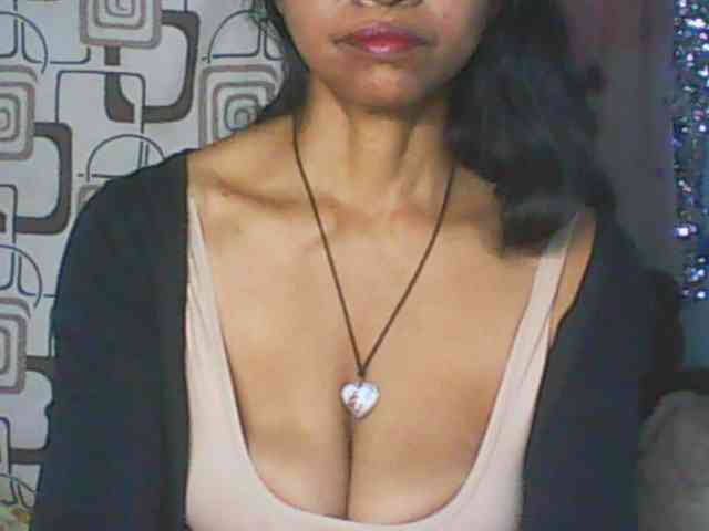 Cute0403 webcam
