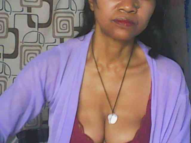 Cute0403 webcam