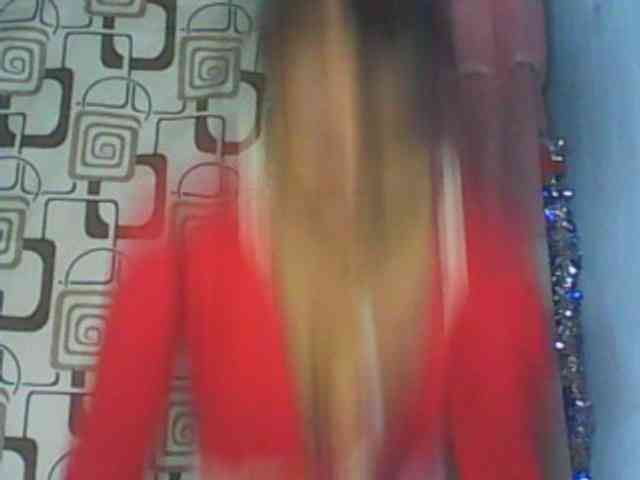 Cute0403 webcam