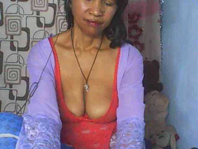 Cute0403 webcam