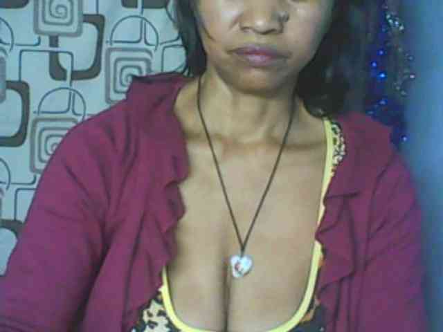 Cute0403 webcam