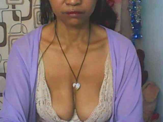 Cute0403 webcam