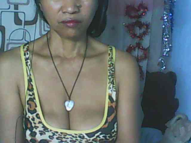 Cute0403 webcam