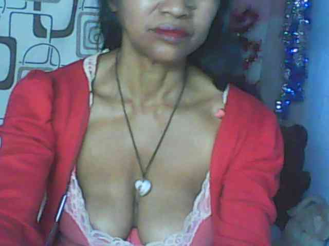 Cute0403 webcam