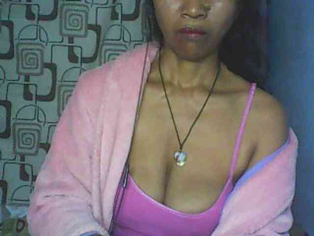 Cute0403 webcam