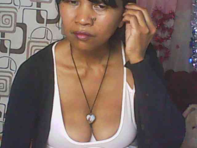 Cute0403 webcam