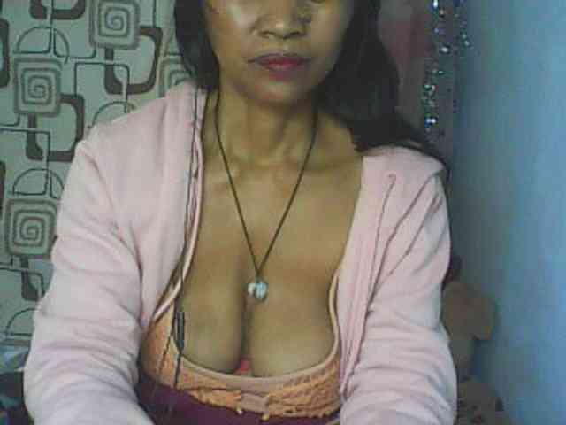 Cute0403 webcam