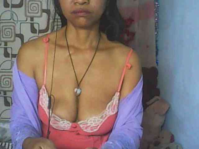 Cute0403 webcam