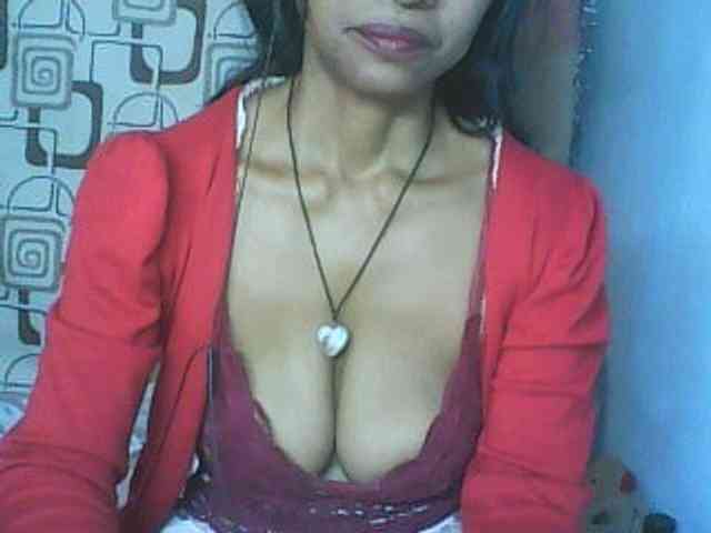 Cute0403 webcam