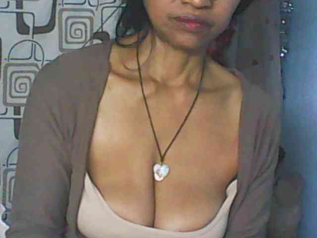 Cute0403 webcam