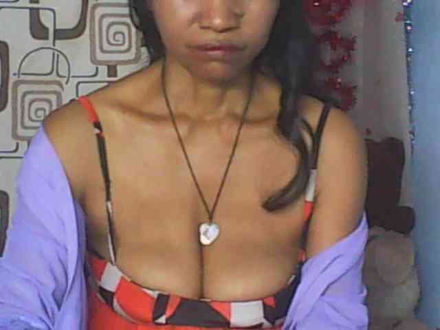 Cute0403 webcam