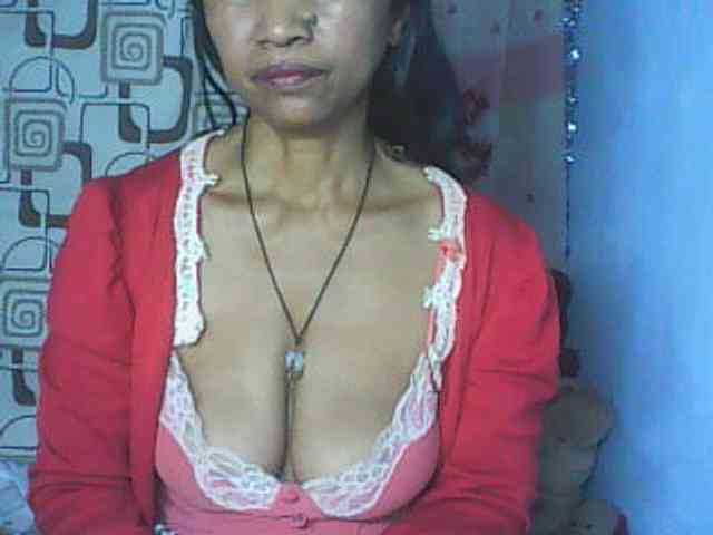 Cute0403 webcam