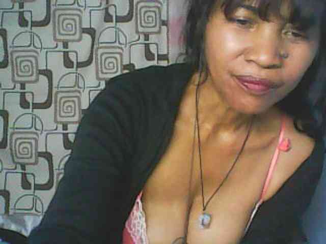 Cute0403 webcam