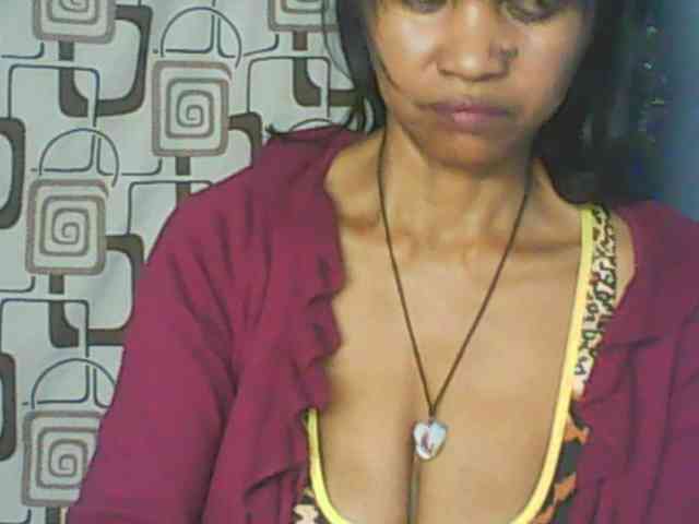 Cute0403 webcam