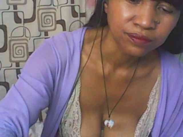 Cute0403 webcam