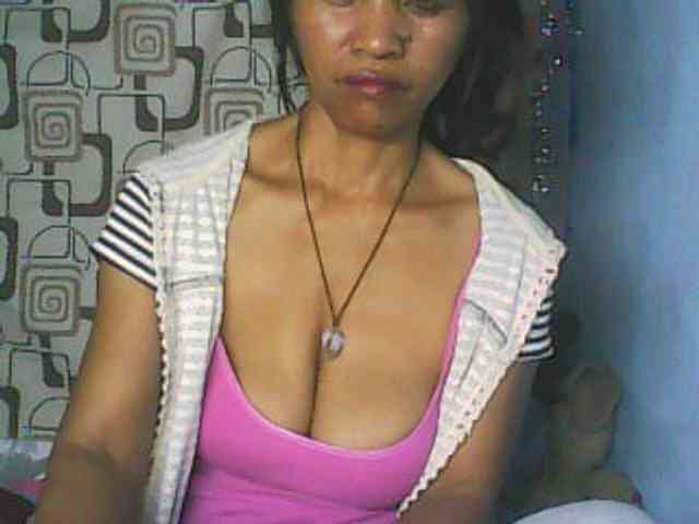Cute0403 webcam