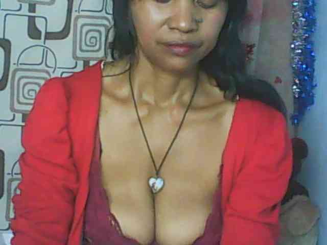 Cute0403 webcam