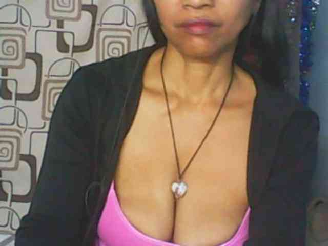Cute0403 webcam