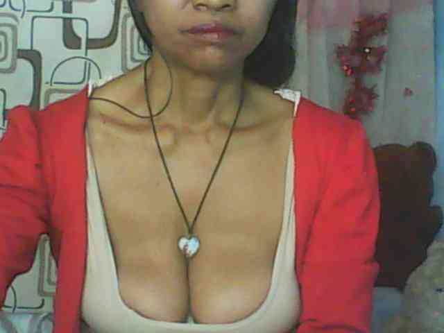 Cute0403 webcam