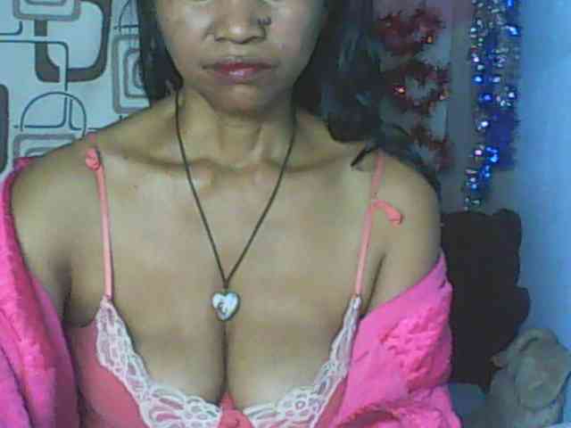 Cute0403 webcam