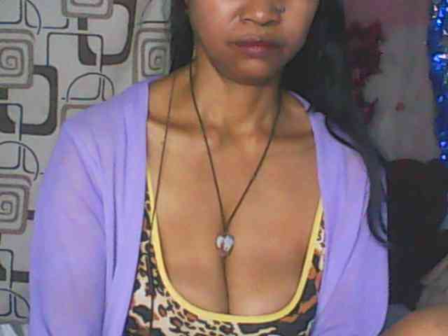 Cute0403 webcam