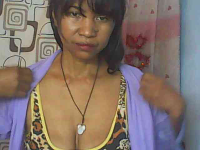 Cute0403 webcam