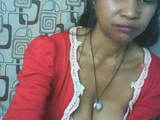 Cute0403 webcam