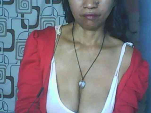 Cute0403 webcam