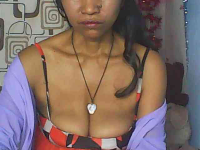 Cute0403 webcam