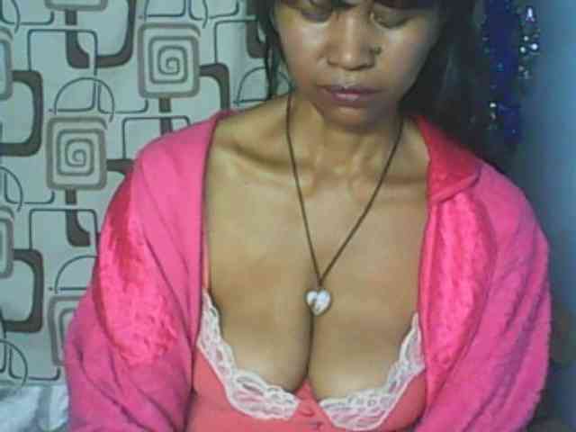 Cute0403 webcam