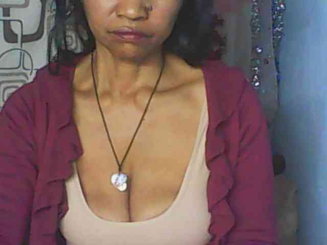 Cute0403 webcam