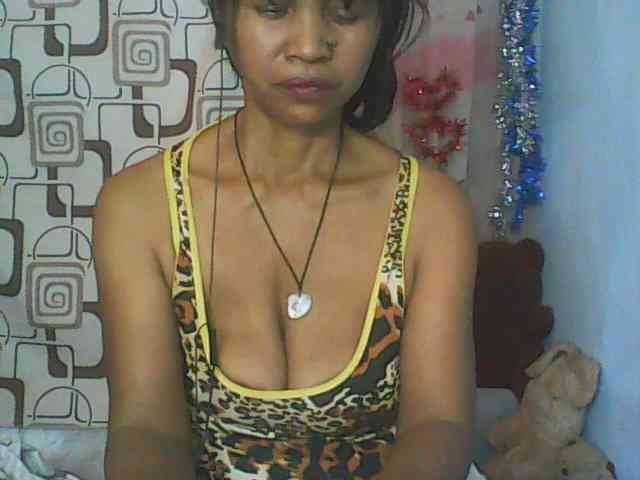 Cute0403 webcam