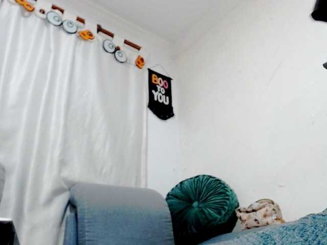Totalslave live cam on BongaCams