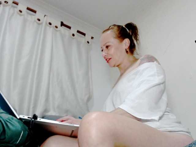 Totalslave live cam on BongaCams