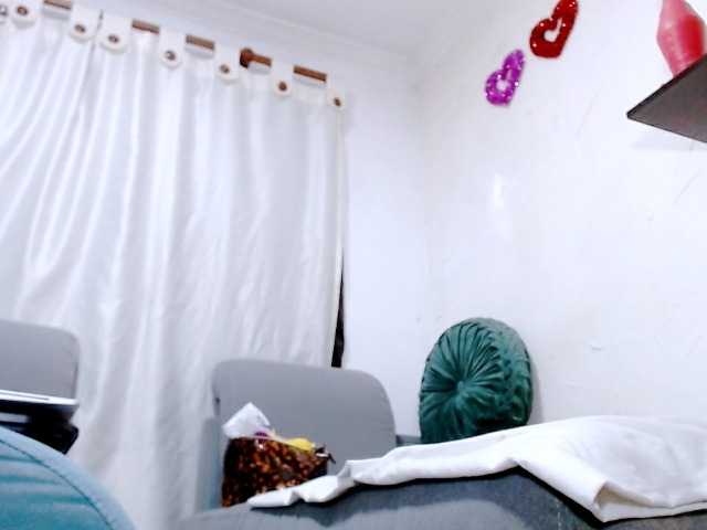 Totalslave live cam on BongaCams