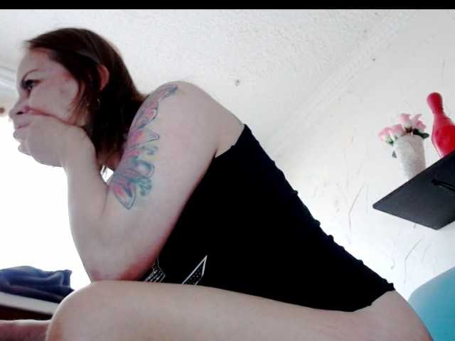 Totalslave live cam on BongaCams
