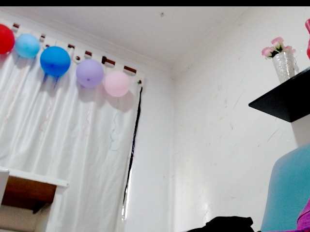 Totalslave live cam on BongaCams