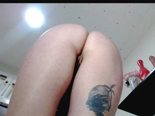 Totalslave live cam on BongaCams