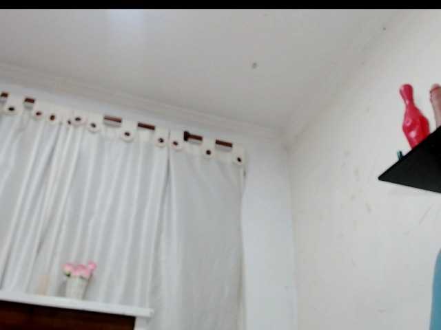 Totalslave live cam on UnifiedCams