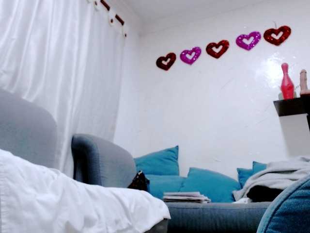 Totalslave live cam on BongaCams