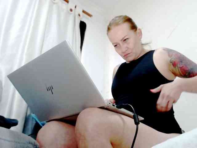 Totalslave webcam