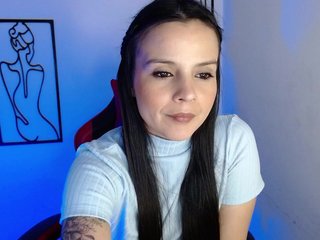 MiaRobinn