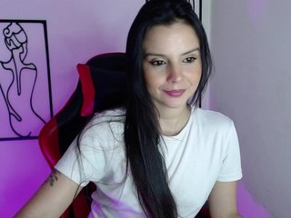 MiaRobinn