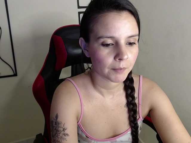 MiaRobinn