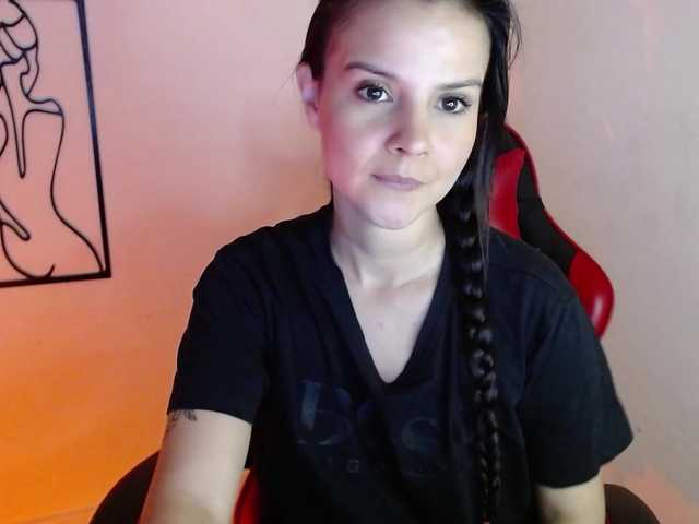 MiaRobinn