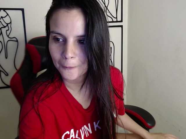 MiaRobinn