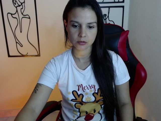 MiaRobinn