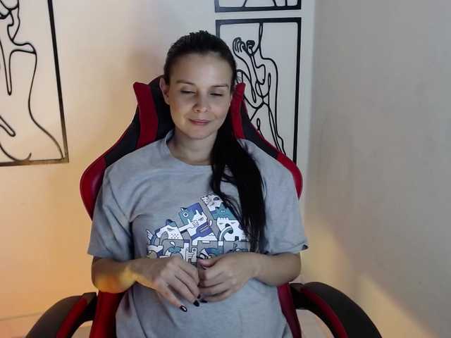 MiaRobinn live cam on BongaCams